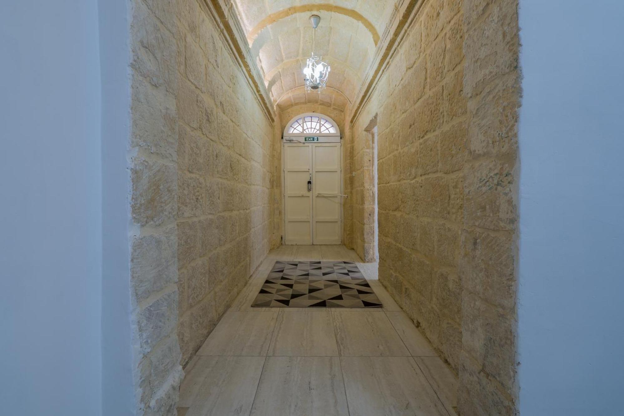 Valletta Kursara Port View Екстер'єр фото